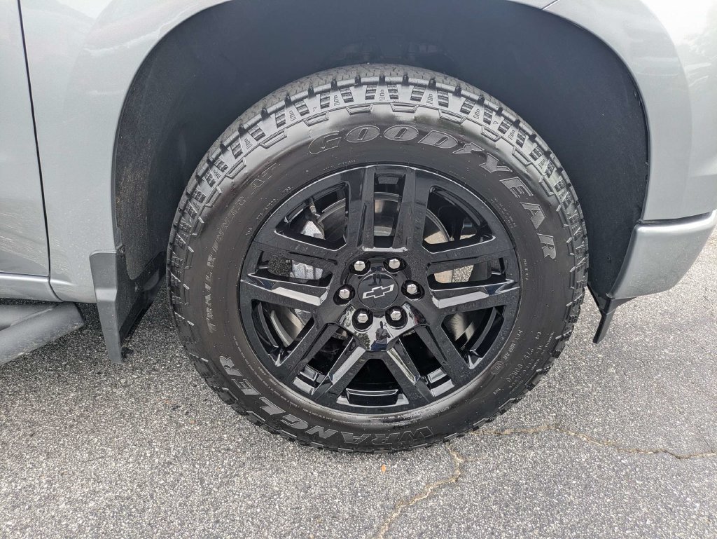 Used 2026 Chevrolet Silverado 1500 RST w/ RST Select Package RWD image 11