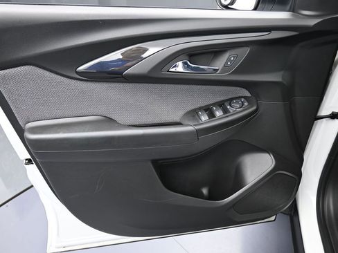 Certified 2023 Chevrolet TrailBlazer LT image 12
