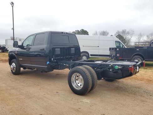 New 2026 RAM 3500 Big Horn w/ Laramie Trim Package image 4