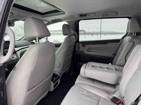 Used 2018 Honda Odyssey EX-L image 30