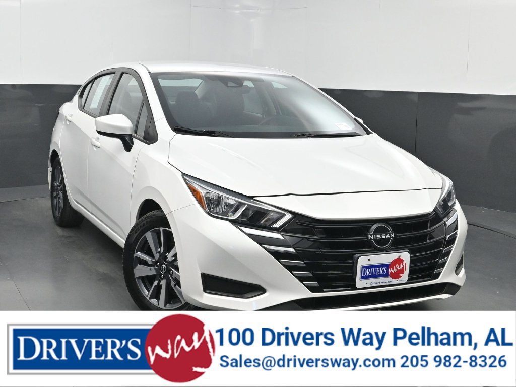 Used 2024 Nissan Versa SV w/ Trunk Package FWD image 1