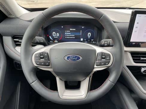New 2026 Ford Explorer Active w/ Active Comfort Package RWD image 14