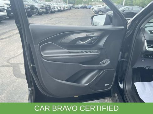 Certified 2022 GMC Terrain SLT w/ Infotainment Package II AWD/4WD image 23