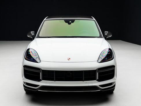 Used 2022 Porsche Cayenne Turbo GT AWD/4WD image 5