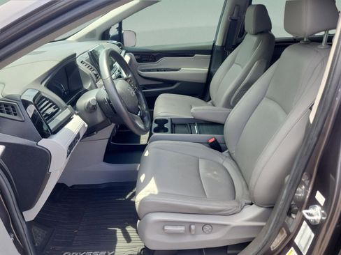 Used 2024 Honda Odyssey Touring image 25