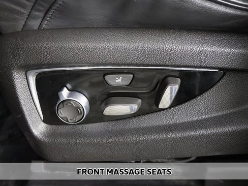 Used 2016 Cadillac Escalade Platinum image 9