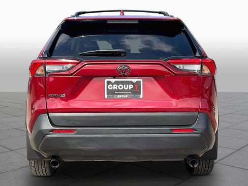 Used 2025 Toyota RAV4 XLE w/ Convenience Package AWD/4WD image 5