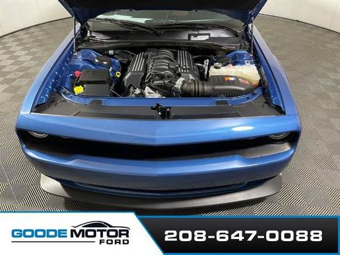 Used 2020 Dodge Challenger R/T Scat Pack RWD image 23