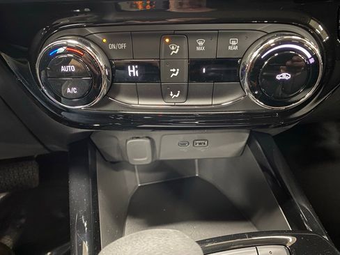 New 2026 Chevrolet Trax LT FWD image 16