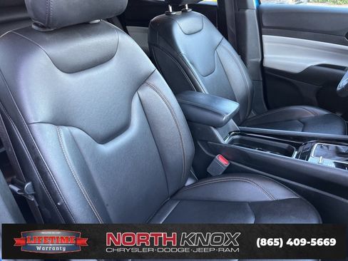 Used 2024 Jeep Compass Limited image 26