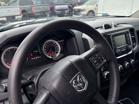 Used 2016 RAM 1500 Express image 11