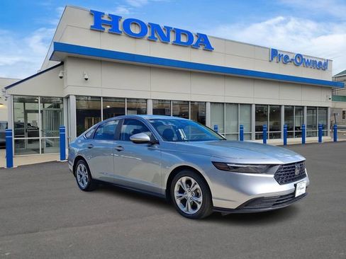 Used 2024 Honda Accord LX image 3