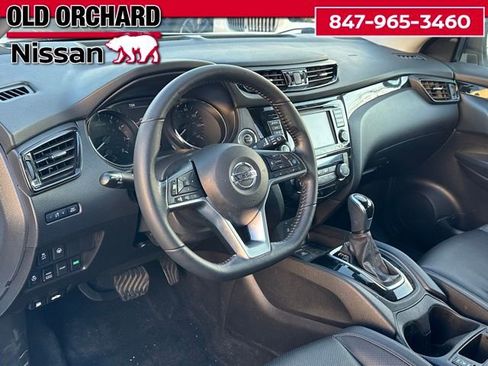 Used 2022 Nissan Rogue Sport SL AWD/4WD image 13