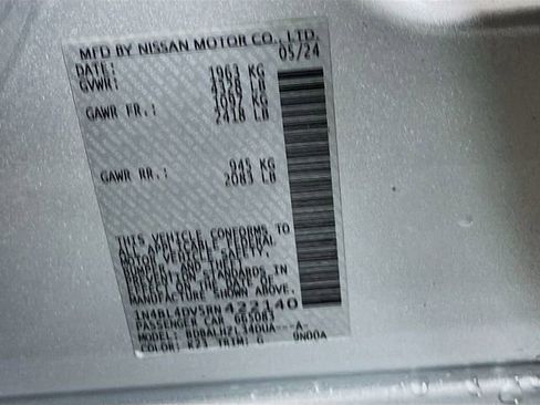 Used 2024 Nissan Altima 2.5 SV FWD image 30