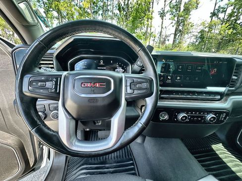 Certified 2024 GMC Sierra 1500 Elevation AWD/4WD image 11
