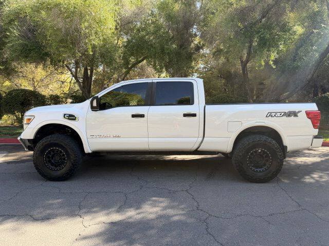 Used 2018 Nissan Titan PRO-4X AWD/4WD image 1