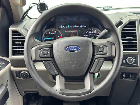 Used 2019 Ford F250 XL w/ Power Equipment Group AWD/4WD image 18