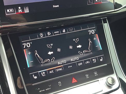 New 2026 Audi Q8 Premium Plus image 24