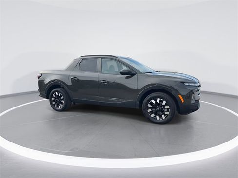 Certified 2025 Hyundai Santa Cruz SEL image 9