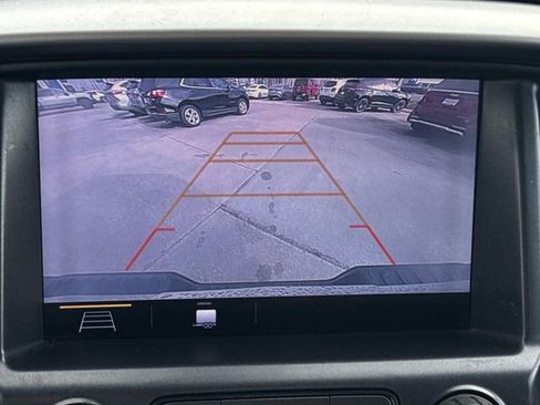 Used 2019 Chevrolet Colorado LT w/ LT Convenience Package image 18