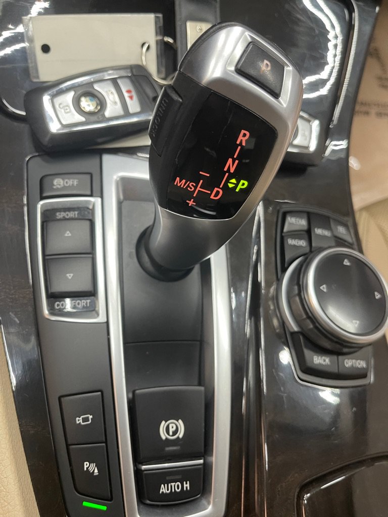 Used 2014 BMW 528i Sedan RWD image 27