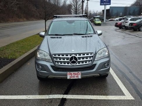 Used 2010 Mercedes-Benz ML 350 4MATIC image 2