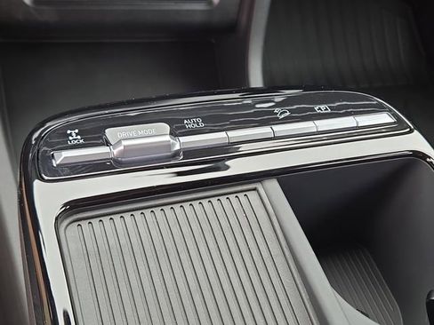 New 2026 Hyundai Tucson Blue SE image 16