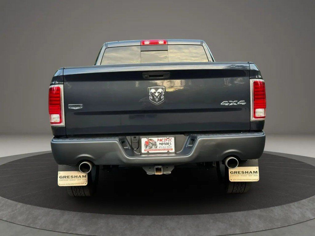 Used 2019 RAM 1500 Laramie AWD/4WD image 14