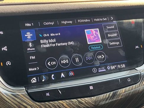 Used 2020 Cadillac XT6 FWD image 33