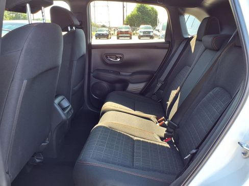 Used 2025 Honda HR-V Sport image 18