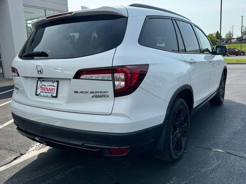 Used 2022 Honda Pilot Black Edition image 3