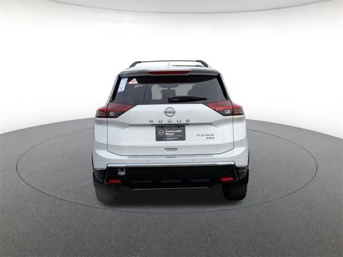 New 2026 Nissan Rogue Platinum w/ Platinum Premium Package image 7