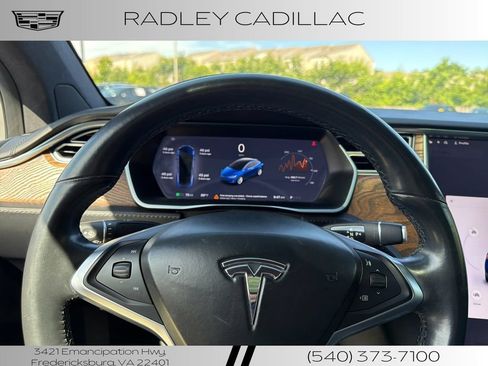 Used 2017 Tesla Model X 75D AWD/4WD image 6