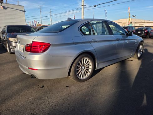 Used 2012 BMW 535i xDrive Sedan image 4