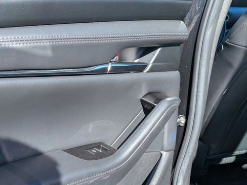 Used 2025 MAZDA MAZDA3 s image 20