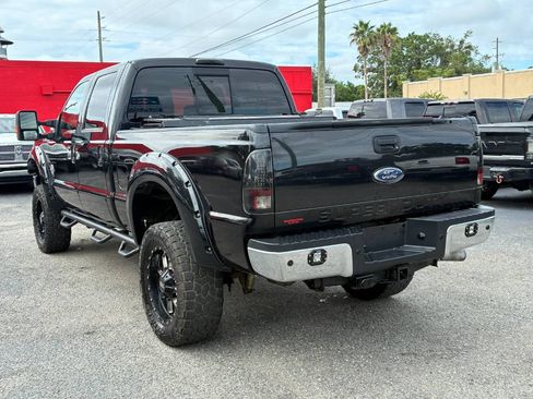 Used 2011 Ford F250 Lariat AWD/4WD image 4