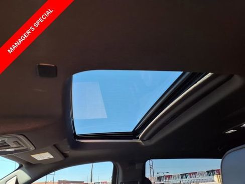 Used 2025 Chevrolet Silverado 1500 High Country w/ Technology Package image 11