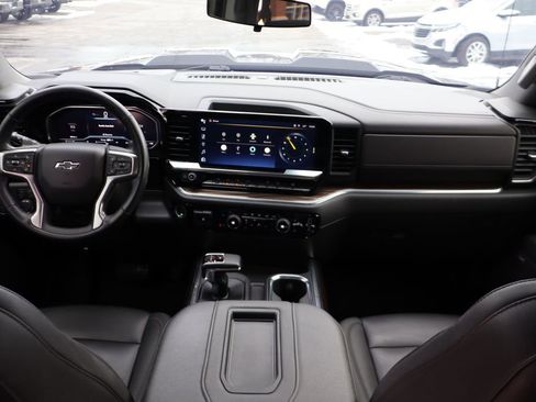 Used 2022 Chevrolet Silverado 1500 LT Trail Boss w/ LT Trail Boss Premium Package image 45