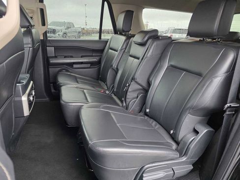 Used 2024 Ford Expedition Max XLT AWD/4WD image 19