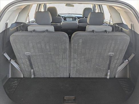 Used 2020 Kia Sorento L image 6