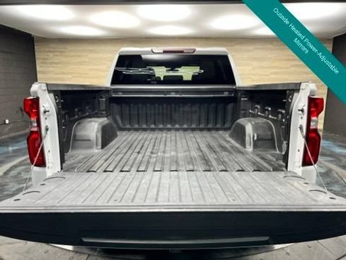 Used 2020 Chevrolet Silverado 1500 LTZ AWD/4WD image 22