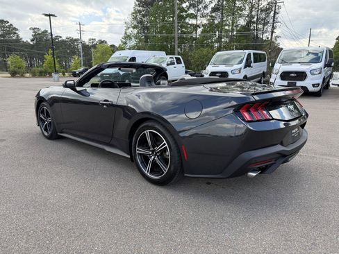 Used 2024 Ford Mustang Premium RWD image 4
