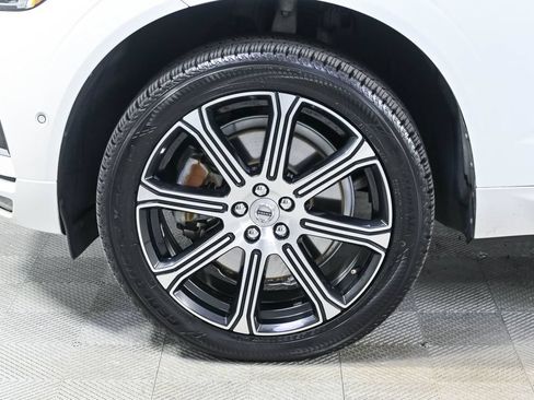 Used 2018 Volvo XC60 T6 Inscription w/ Luxury Seat Package AWD/4WD image 38