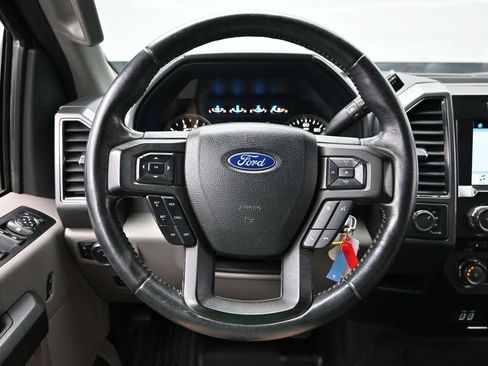 Used 2017 Ford F150 XLT w/ Equipment Group 302A Luxury AWD/4WD image 25