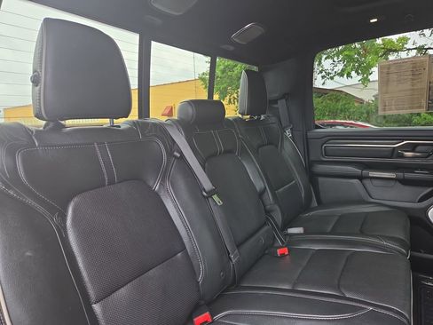 Used 2019 RAM 1500 Limited AWD/4WD image 34