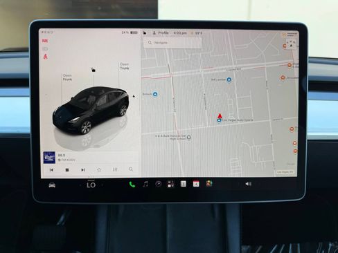 Used 2023 Tesla Model Y Long Range AWD/4WD image 16