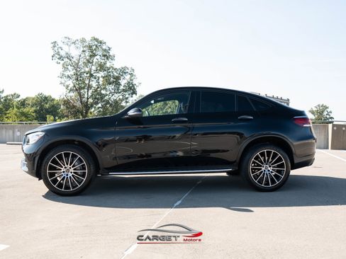 Used 2020 Mercedes-Benz GLC 300 4MATIC Coupe image 4