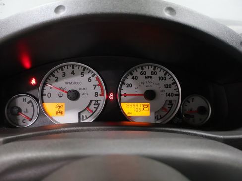 Used 2015 Nissan Xterra PRO-4X AWD/4WD image 38