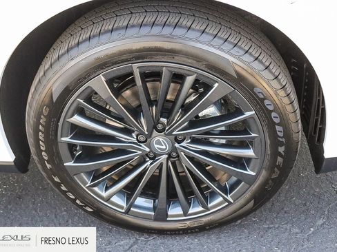 New 2026 Lexus RX 350 FWD image 9