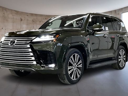 New 2026 Lexus LX 600 4WD w/ Luxury Package image 2